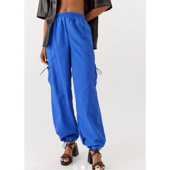 Urban Renewal NWT Made In The USA Nylon Balloon Pant- Blue, Size Medium, MP $79 - Picture 1 of 12